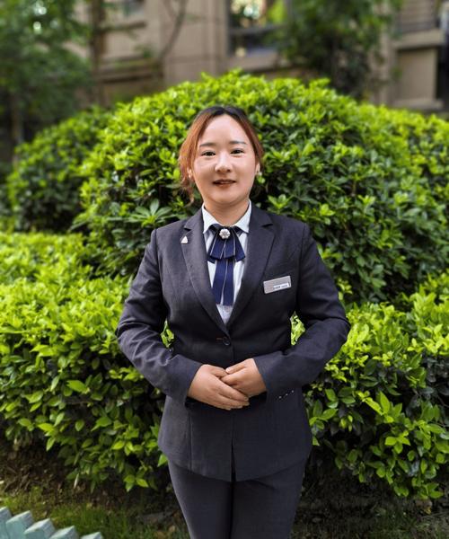 小区物业经理有哪些先进事迹？-第1张图片-德高鼎泰便民中心