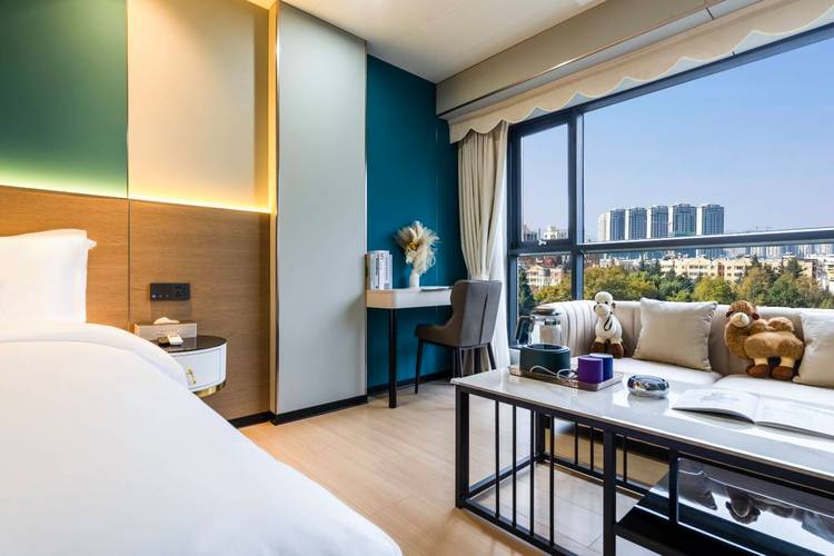 惠州大亚湾酒店怎么预订最划算？-第1张图片-德高鼎泰便民中心