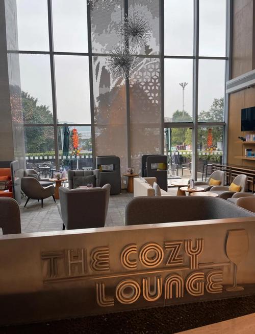 广州南湖乐园酒店怎么预订最划算？-第1张图片-德高鼎泰便民中心