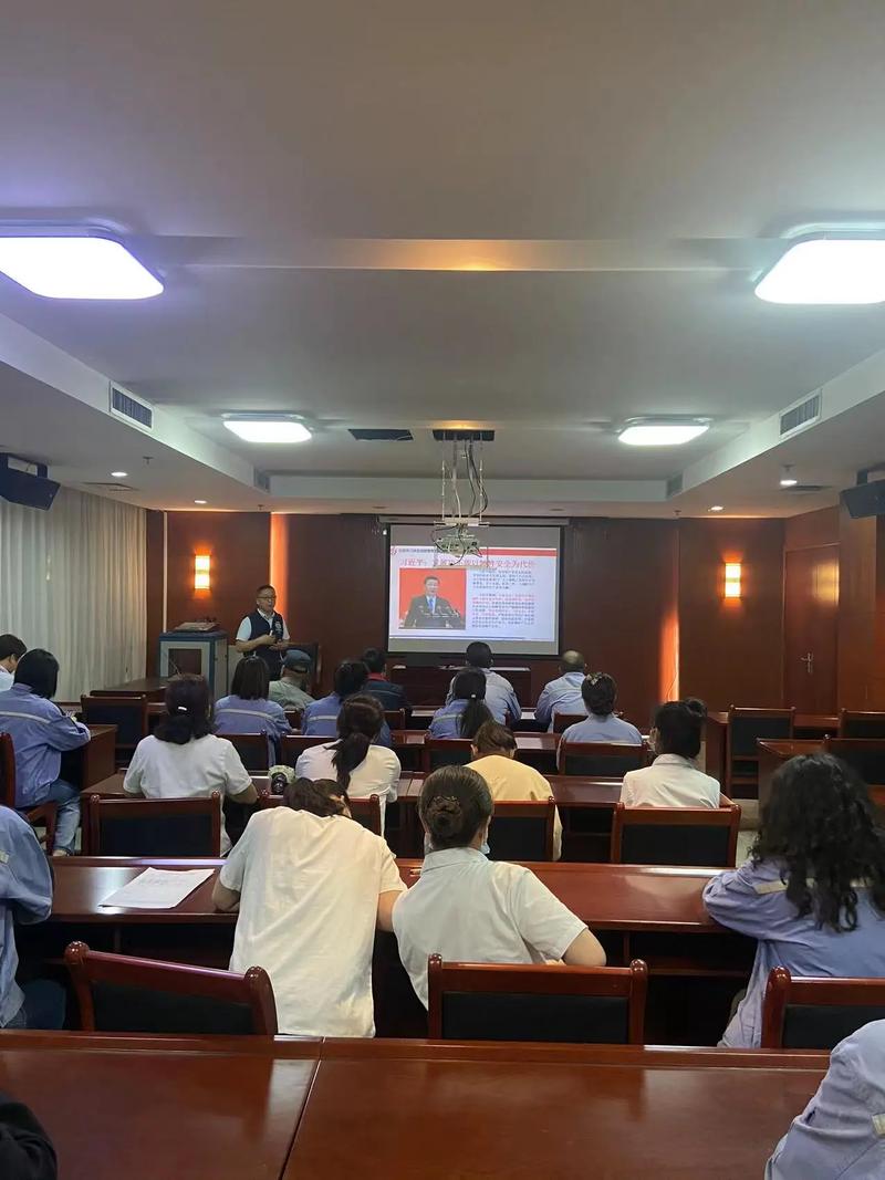 北京三和晨光物业待遇怎么样？-第3张图片-德高鼎泰便民中心