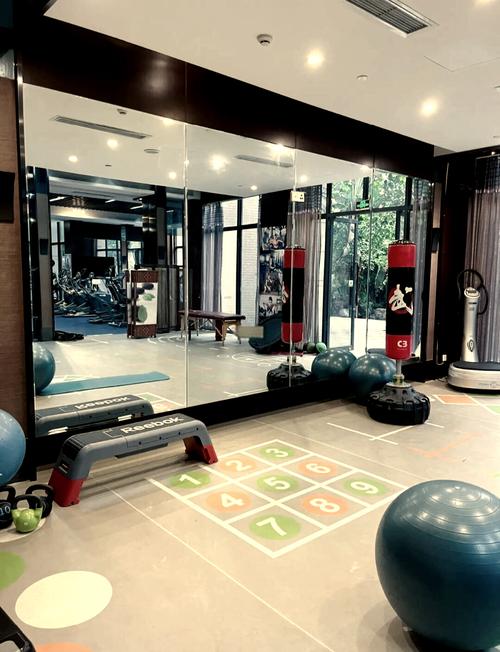 重庆凯建国际健身会所有何特色？-第1张图片-德高鼎泰便民中心