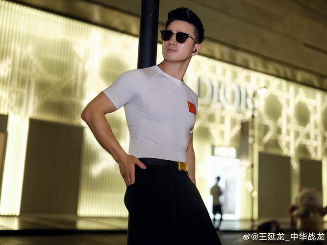 南宁健身型动力代言男有何魅力？-第1张图片-德高鼎泰便民中心