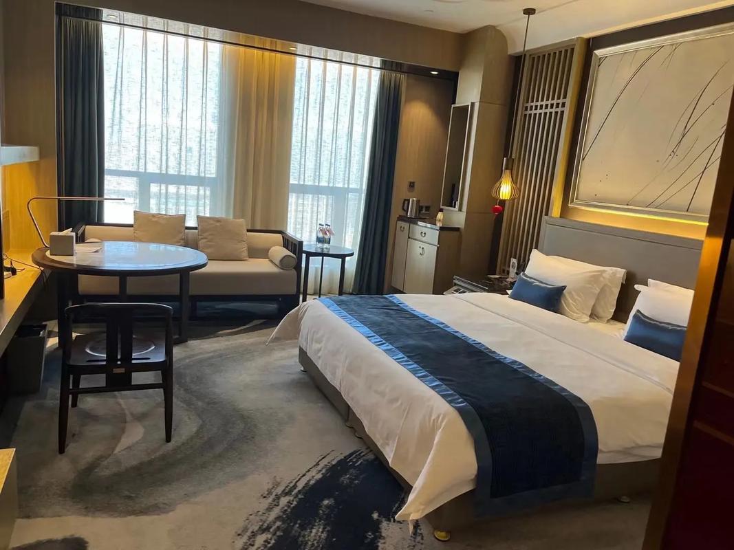 成都喜悦东方酒店怎么预订最优惠？-第2张图片-德高鼎泰便民中心