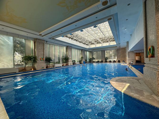 宏润国际游泳健身会所怎么样？-第1张图片-德高鼎泰便民中心