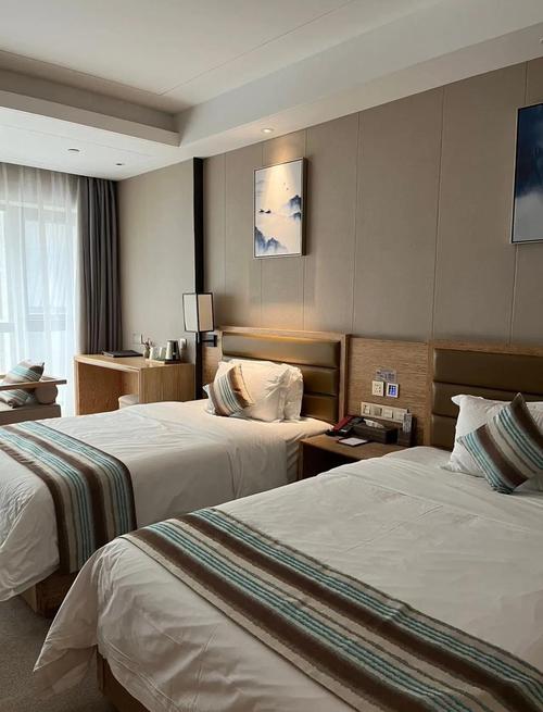 广西柳州龙城酒店怎么预订最划算？-第1张图片-德高鼎泰便民中心