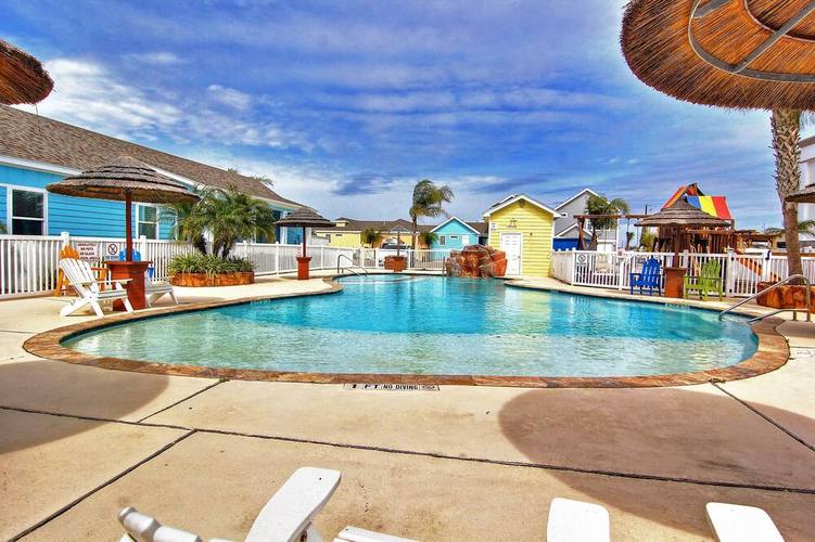 新疆阳光城堡酒店怎么预订最划算？-第2张图片-德高鼎泰便民中心