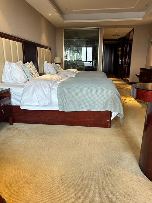 潍坊紫荆酒店房间怎么预订最优惠？-第2张图片-德高鼎泰便民中心