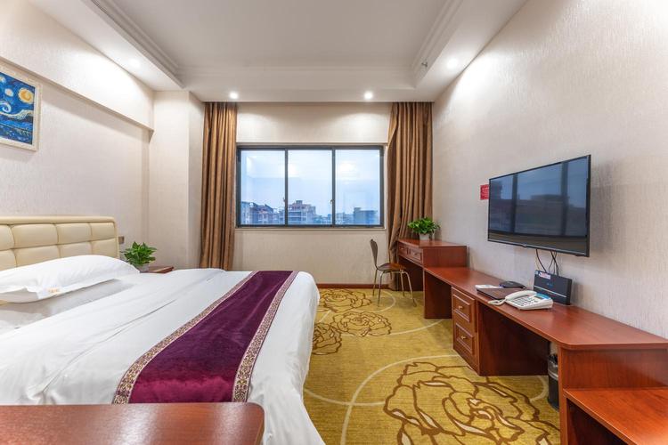 玉林容县附近酒店怎么选？-第3张图片-德高鼎泰便民中心