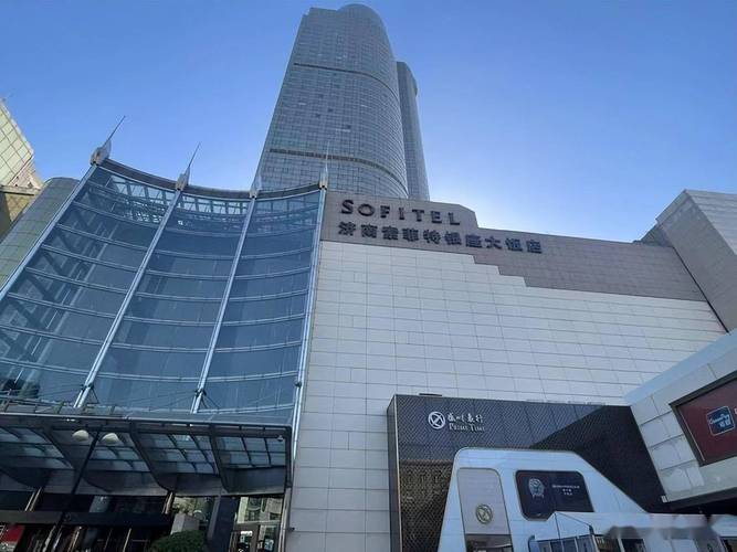 济南银座健身索菲特店有何特色？-第1张图片-德高鼎泰便民中心