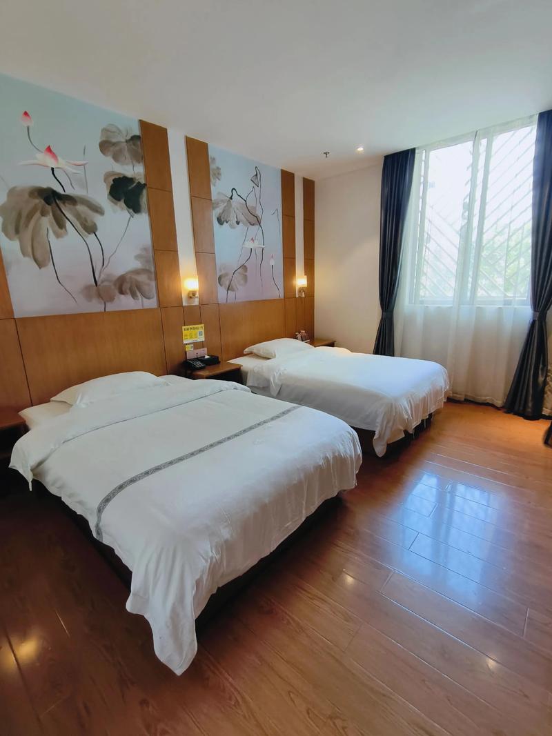 柳州便捷酒店预订怎么选最省心？-第3张图片-德高鼎泰便民中心