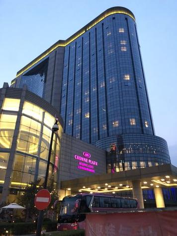 丽都皇冠假期酒店预订怎么最划算？-第3张图片-德高鼎泰便民中心