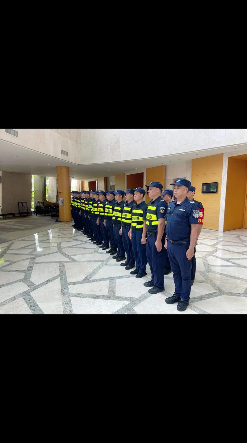 深圳龙城物业保安招聘有何要求？-第1张图片-德高鼎泰便民中心