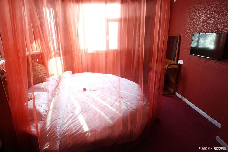 遵义老成情侣酒店预订有什么特别之处？-第1张图片-德高鼎泰便民中心