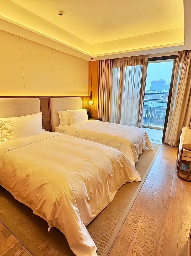 珠海横琴情缘酒店怎么预订最划算？-第1张图片-德高鼎泰便民中心