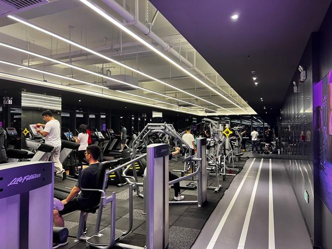 金仕堡健身会所南京怎么样？-第1张图片-德高鼎泰便民中心