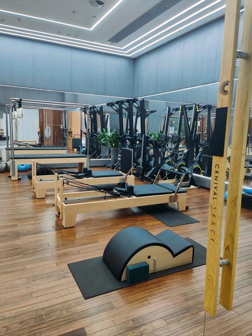 南京全民健身中心瑜伽适合哪些人群练习？-第3张图片-德高鼎泰便民中心