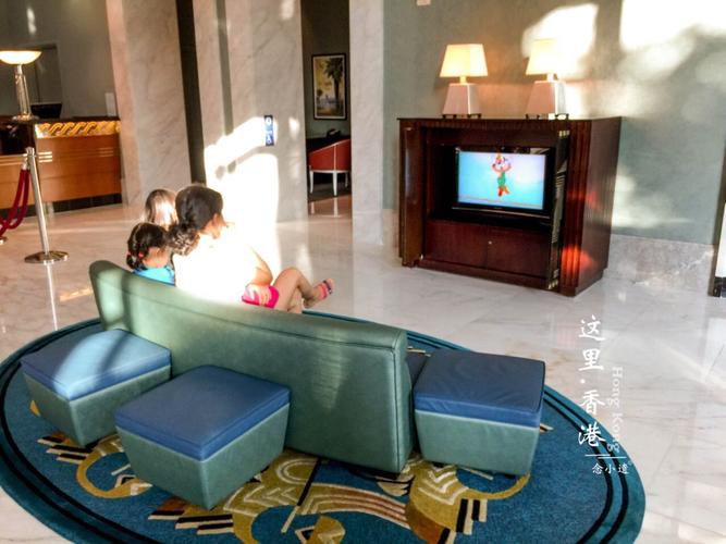 香港好莱坞酒店怎么预订最划算？-第1张图片-德高鼎泰便民中心