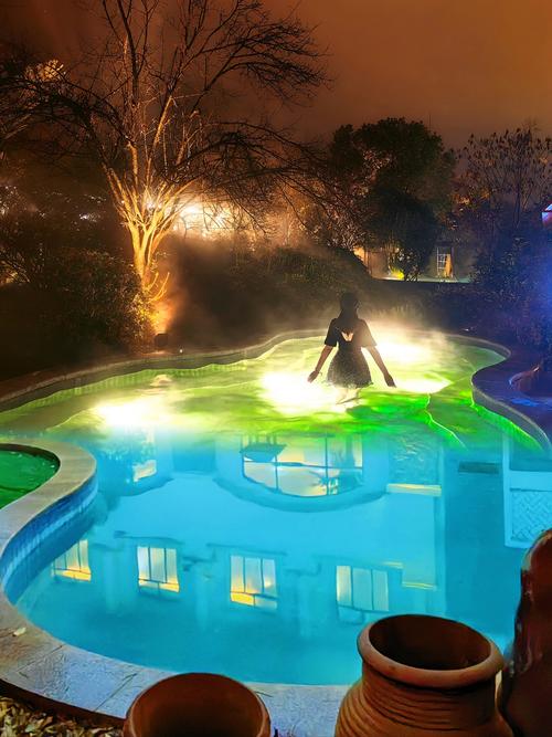 咸宁北站温泉酒店怎么预订最优惠？-第1张图片-德高鼎泰便民中心