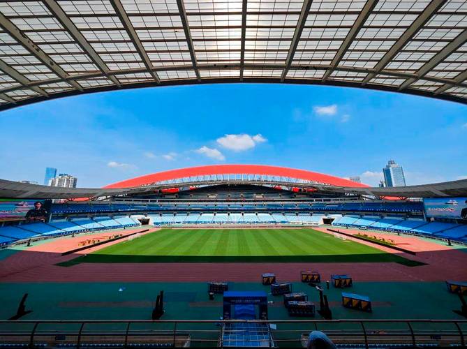 南京奥体中心健身中心怎么样？-第2张图片-德高鼎泰便民中心