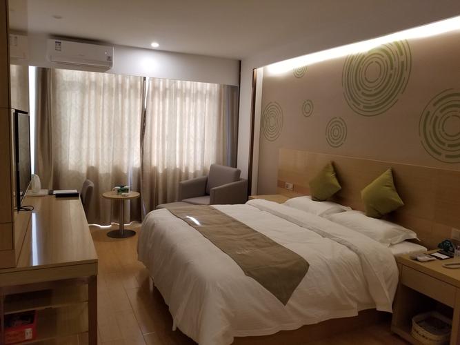 菏泽西站附近酒店怎么选？-第3张图片-德高鼎泰便民中心