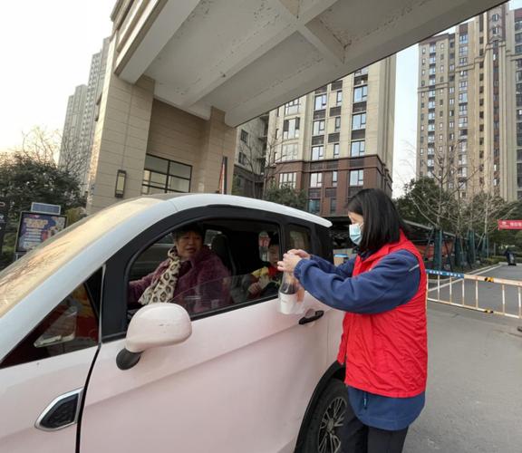 碧桂园物业分公司经理有何职责与挑战？-第3张图片-德高鼎泰便民中心