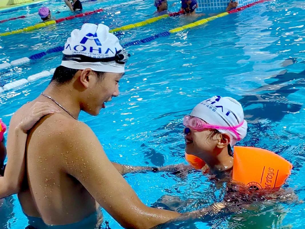 宁波游泳健身中心教练如何选？-第1张图片-德高鼎泰便民中心