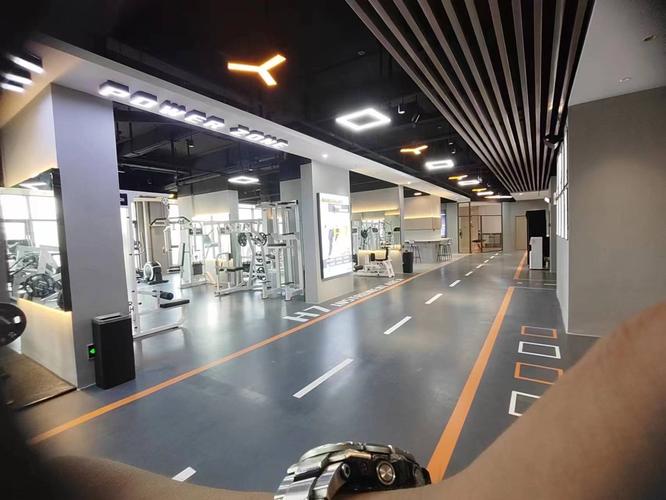 中山火炬开发区健身房哪家好？-第2张图片-德高鼎泰便民中心