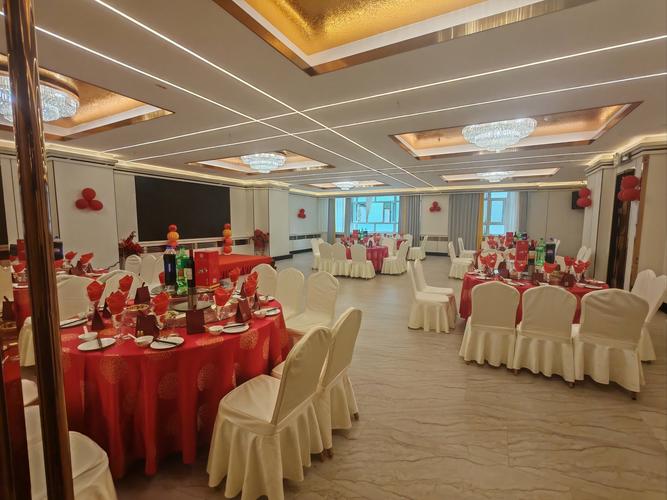 新民城区婚宴酒店怎么选？-第1张图片-德高鼎泰便民中心