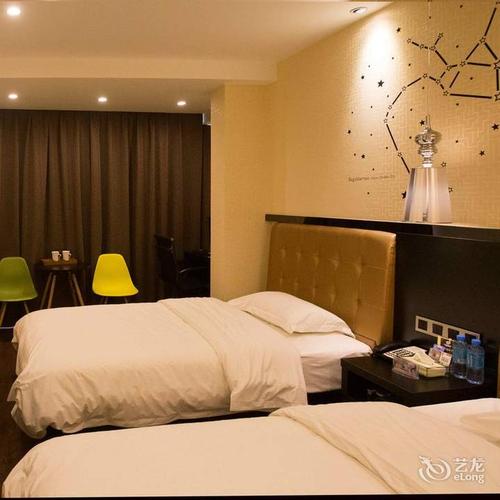 河池星座主题酒店怎么预订最优惠？-第1张图片-德高鼎泰便民中心