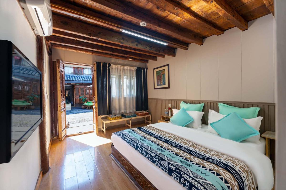 丽江古城周边酒店怎么选最划算？-第1张图片-德高鼎泰便民中心