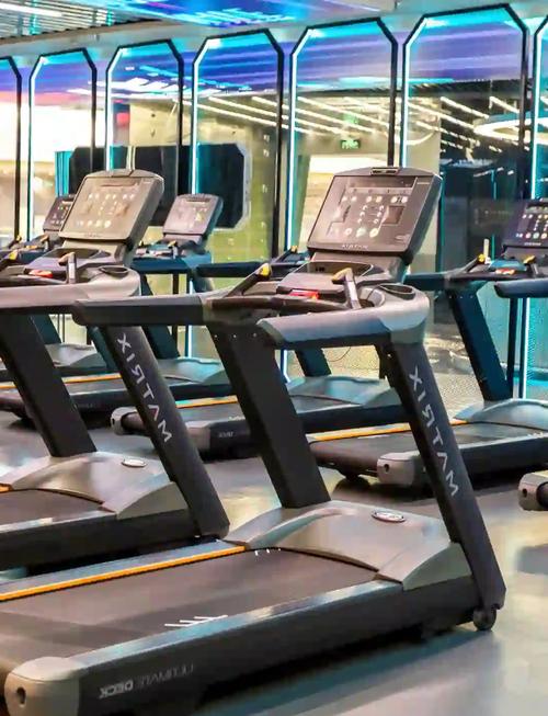 上海健身房年费究竟多少？-第1张图片-德高鼎泰便民中心