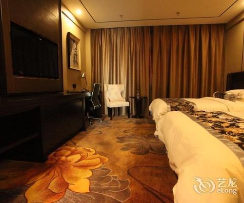 齐齐哈尔军月酒店怎么预订最优惠？-第3张图片-德高鼎泰便民中心