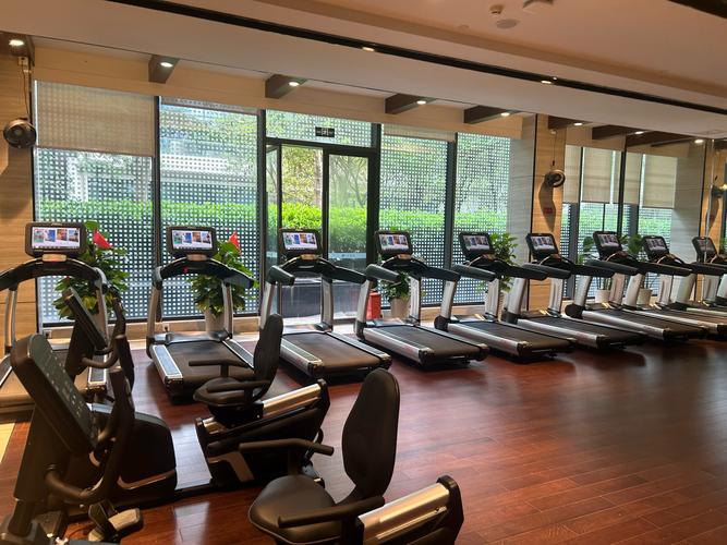 温州健身房年卡价格一般是多少？-第1张图片-德高鼎泰便民中心