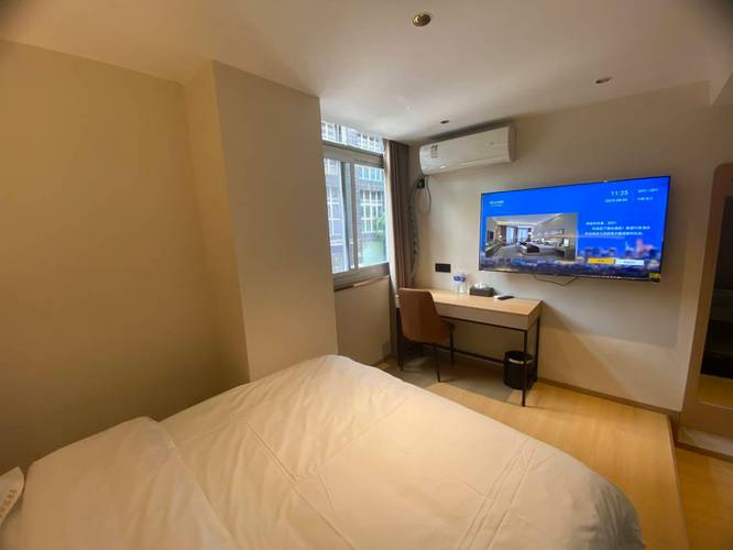 武汉汉口江滩酒店怎么预订最划算？-第2张图片-德高鼎泰便民中心