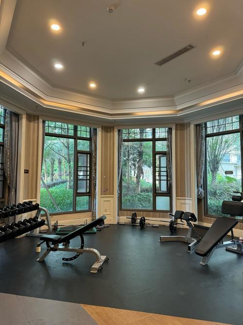 柳州健身房哪家靠谱又划算？-第3张图片-德高鼎泰便民中心