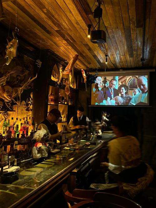 长春电影主题酒店怎么预订？-第1张图片-德高鼎泰便民中心