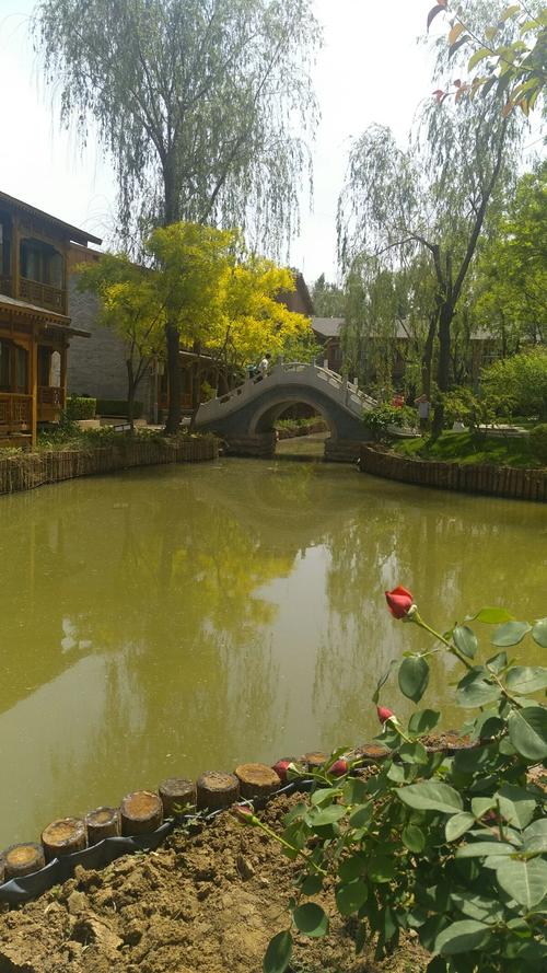 昌平绿洲水乡酒店怎么预订最划算？-第2张图片-德高鼎泰便民中心