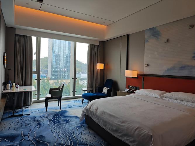 广州东峻广场酒店预订价格多少？-第2张图片-德高鼎泰便民中心