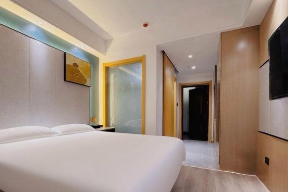 财富大厦附近酒店预订-第1张图片-德高鼎泰便民中心