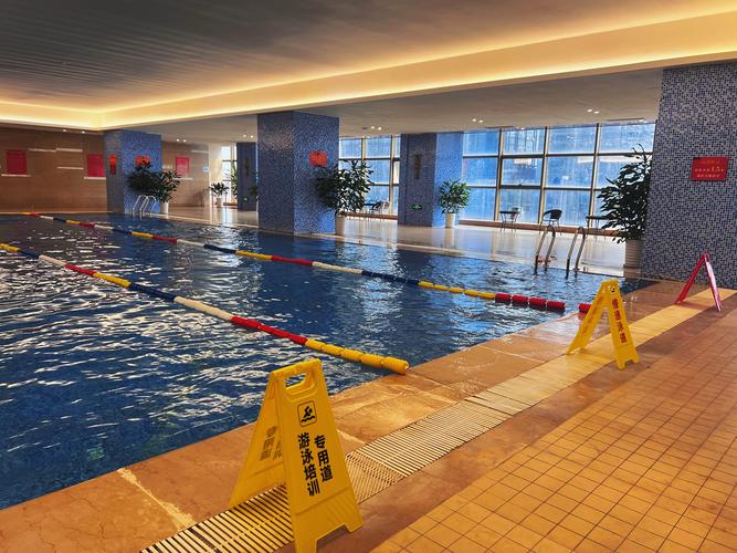 邹城择邻山庄游泳健身-第2张图片-德高鼎泰便民中心