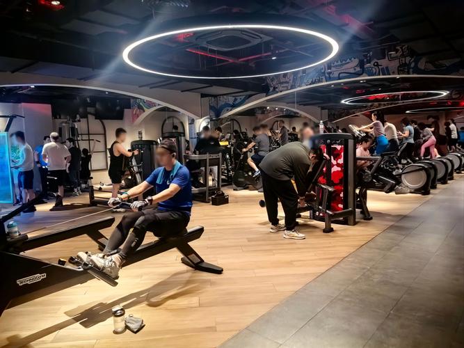 上海威尔士健身到底值不值得办卡？-第1张图片-德高鼎泰便民中心