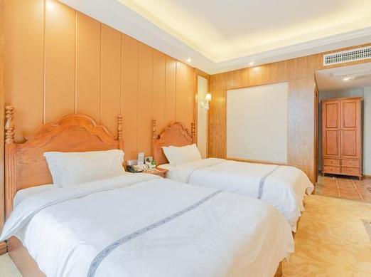 贵阳都匀周边酒店怎么选最划算？-第1张图片-德高鼎泰便民中心