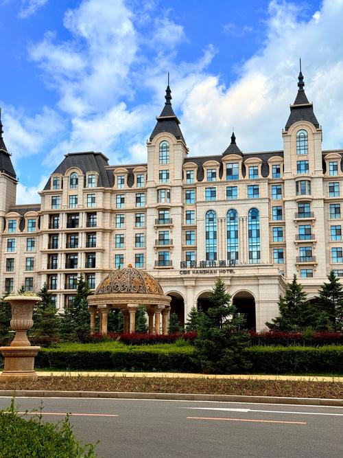 长春国信温泉酒店预订-第1张图片-德高鼎泰便民中心