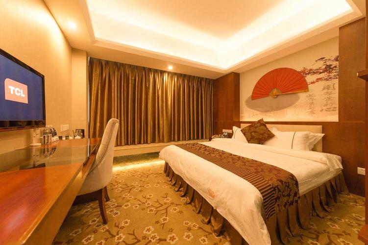 金冠假日国际酒店怎么预订最划算？-第1张图片-德高鼎泰便民中心