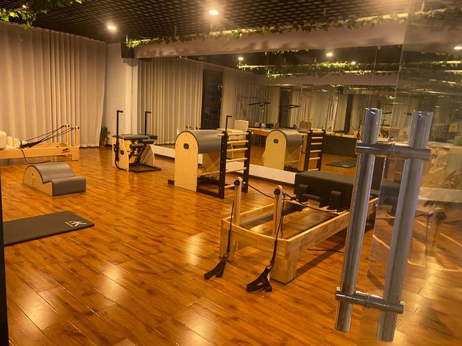 健身私教室图片有哪些风格与布局？-第3张图片-德高鼎泰便民中心