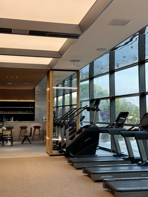 无锡岚健身俱乐部有何特色？-第1张图片-德高鼎泰便民中心