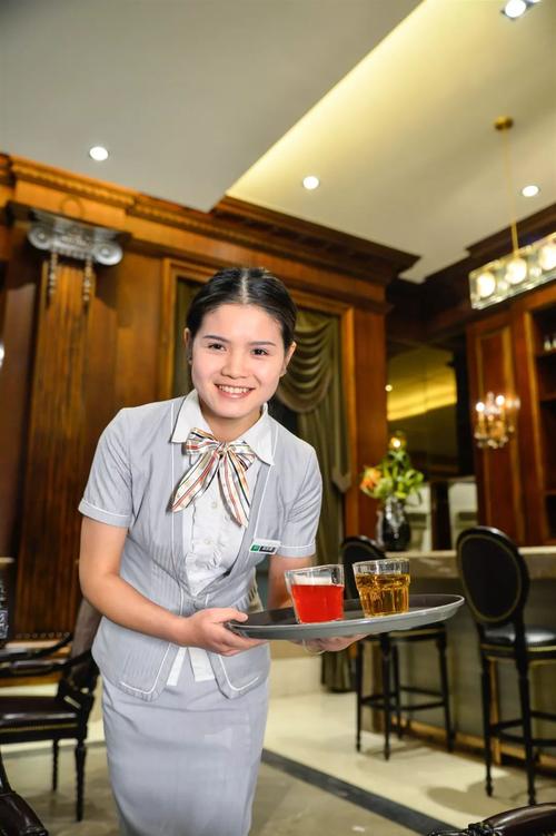 万科物业客服具体负责哪些工作？-第1张图片-德高鼎泰便民中心