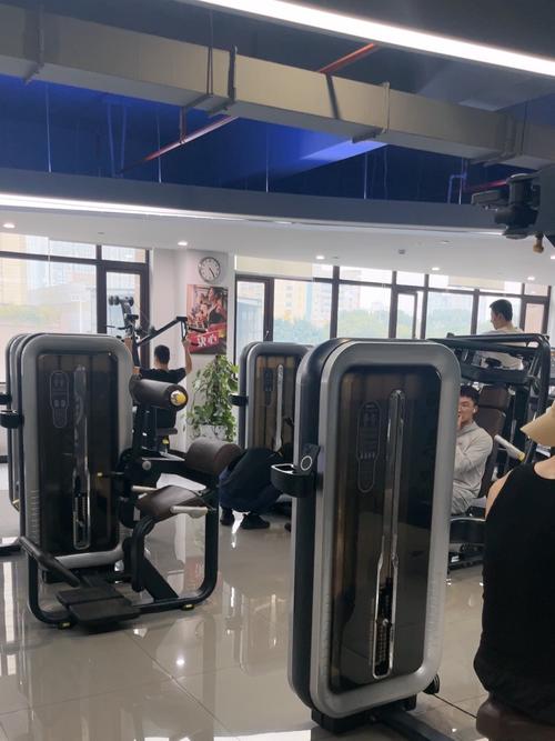 武汉奇迹健身俱乐部有何特色？-第1张图片-德高鼎泰便民中心