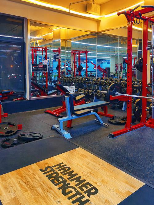 哈尔滨大型健身中心-第1张图片-德高鼎泰便民中心