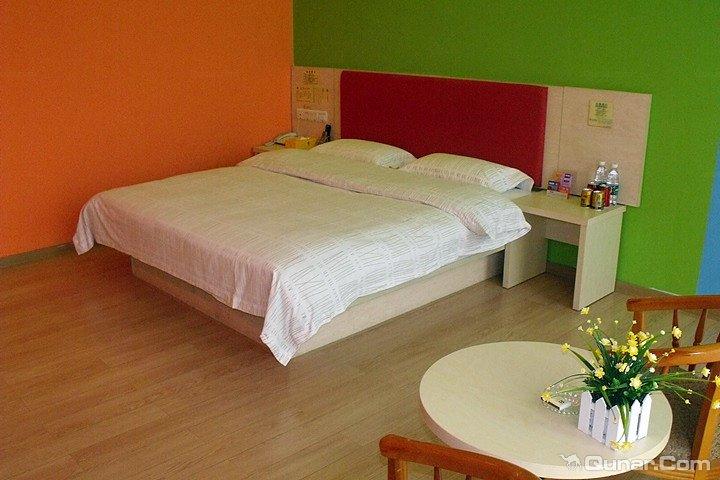 黄江八方快捷酒店怎么预订最划算？-第1张图片-德高鼎泰便民中心